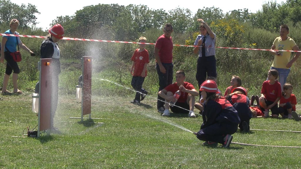 vatrogasci-natjecanje-djeca-11.jpg