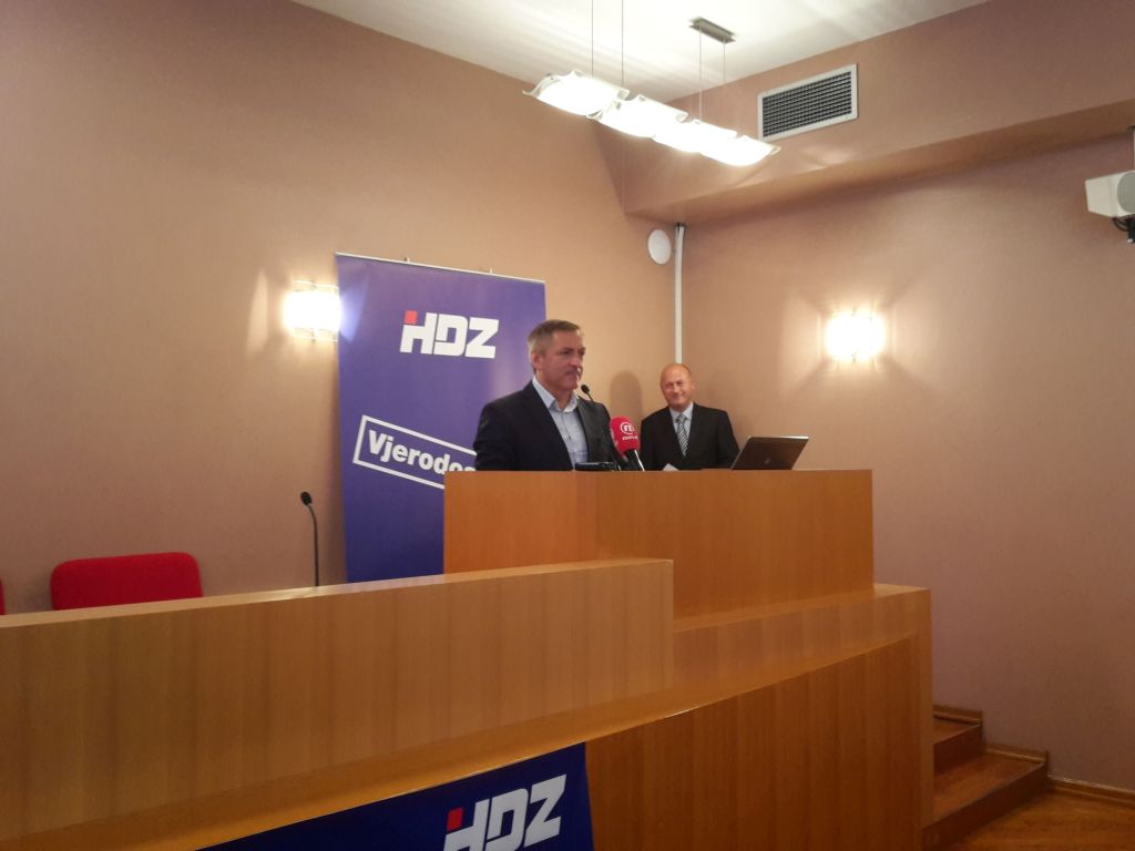HDZ Lista kandidata VI. Izborna jedinica Dražen Barišić Izbori 2016. 4 foto Jelena Šporčić Prtorić