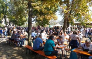 FOTO U tijeku je Tradicionalni turopoljski ručak. Oduševio 22. Gastro Turopolja!
