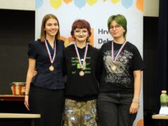 Bronca za Debatni klub Velika Gorica: Petra, Melani i Lucija se s prvog natjecanja vratile s medaljama