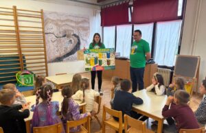 Mali Goričani postaju eko-heroji: Kroz igru sa Žapcem Jurom iz VG Čistoće do zelenije budućnosti