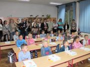 Nova generacija prvašića zasjela je u školske klupe
