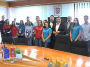FOTO: Mladi vatrogasci dobili nova odijela