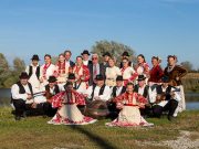 FOTO Susret folklornih društava u Veleševcu