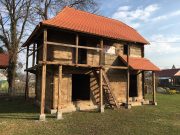FOTO Čardak u Novom Čiču prije zime treba vrata i prozore