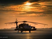 FOTO VIJEST Na aerodrom sletio helikopter Black Hawk