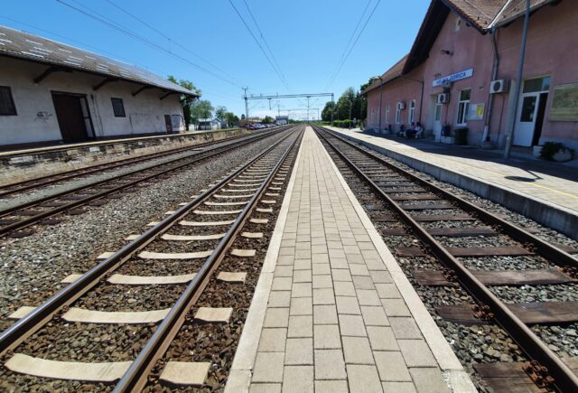 želježnička stanica velika gorica