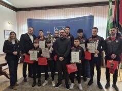 Gradonačelnik Krešimir Ačkar ugostio i pohvalio mlade i uspješne hrvače