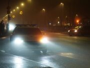 Pijan ostavio auto na pločniku pa završio na sudu: Evo kako je kažnjen