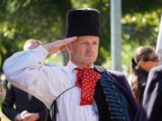 FOTO U Velikoj Gorici obilježen Dan državnosti polaganjem vijenaca i lampiona