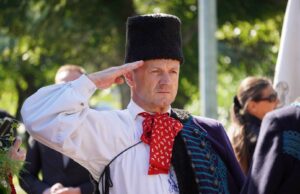 FOTO U Velikoj Gorici obilježen Dan državnosti polaganjem vijenaca i lampiona