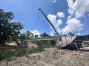 FOTO Počela ugradnja armiranobetonskih nosača na novom mostu preko rijeke Odre