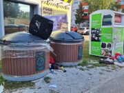 FOTO Nebriga na djelu: Unatoč spremnicima, odjeća i otpad na travnjaku