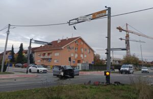 FOTO Nakon nesreće u kvaru semafori na raskrižju Kolareve i Jelačićeve