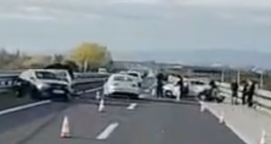 PROMETNA NESREĆA NA OBILAZNICI: Stvara se gužva od čvora Kušanec prema Buzinu