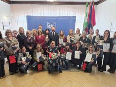 FOTO Obrazovni djelatnici su ponos Velike Gorice: Održan svečani prijem za nagrađene odgojitelje i učitelje