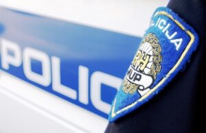 Prijetio novinarima na društvenoj mreži: Policija pritvorila 70-godišnjaka